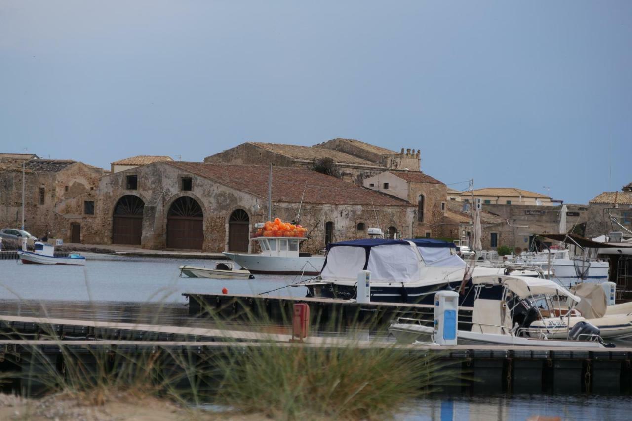 Hotel Celeste Marzamemi Bagian luar foto